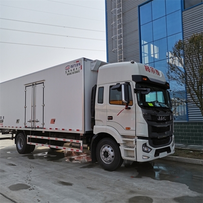 廣東重汽4米2保鮮冷藏車配置與價格解析 實現(xiàn)無憂運輸?shù)睦滏溄鉀Q方案